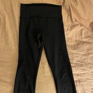 Lulu Lemon Crop Leggings